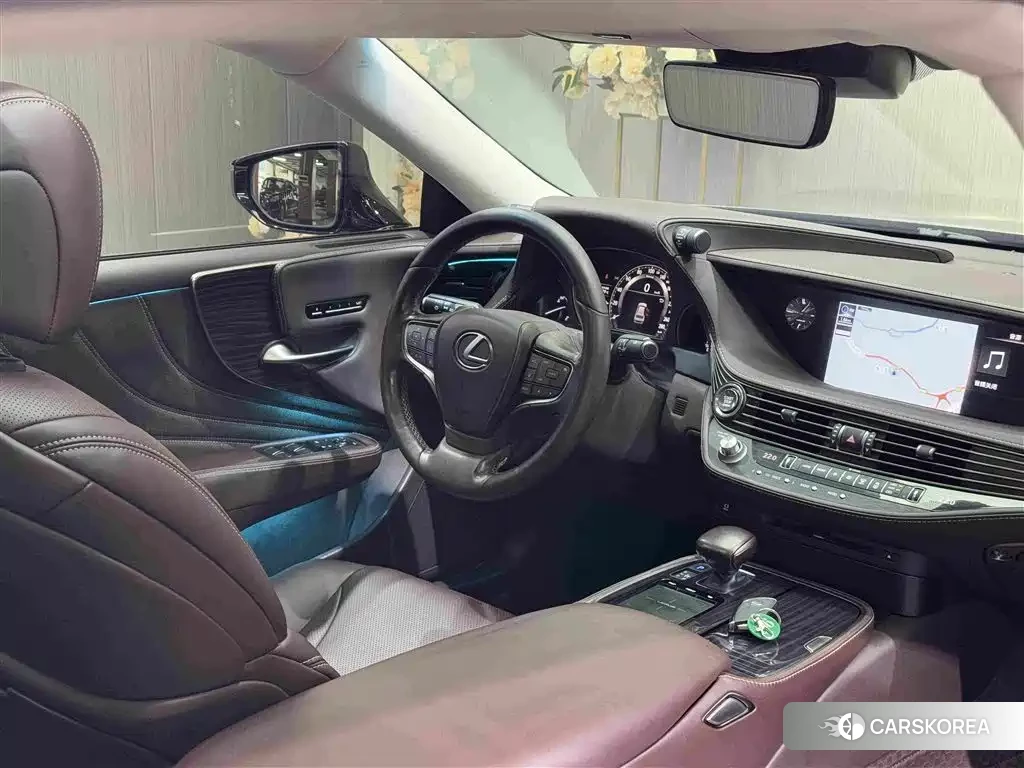 Lexus LS id 4654548 из Китая 9