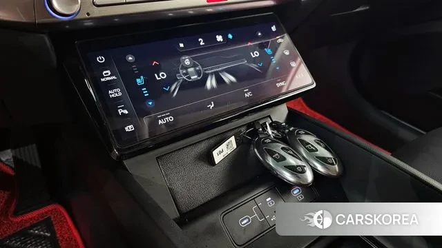 Hyundai Grandeur (GN7) id 3011344 из Кореи 9