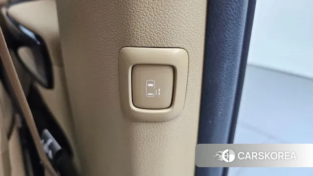 Kia The New Carnival id 3209472 из Кореи 9