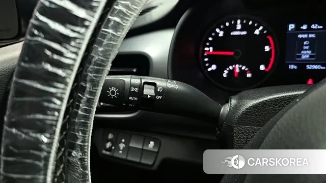 Kia Stonic id 3391596 из Кореи 9