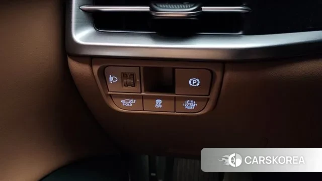 Hyundai Grandeur Hybrid (GN7) id 3031499 из Кореи 9