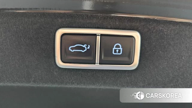 Hyundai Grandeur (GN7) id 4414971 из Кореи 9
