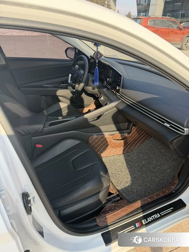 Hyundai Elantra id 4273824 из Китая 9