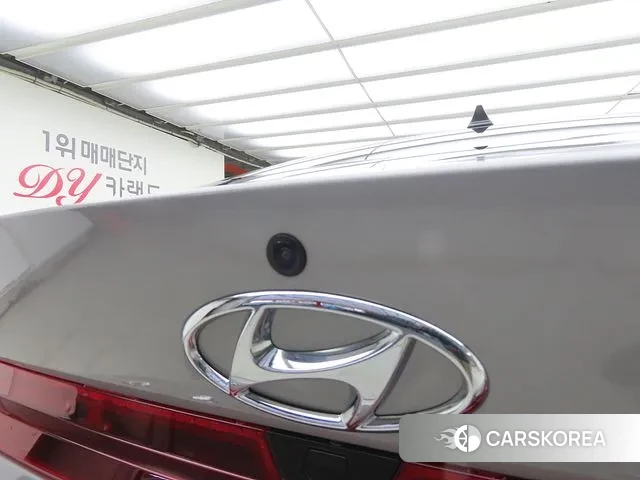 Hyundai Avante Hybrid (CN7) id 3611048 из Кореи 9