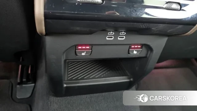 BMW 5 Series (G60) id 2910061 из Кореи 9