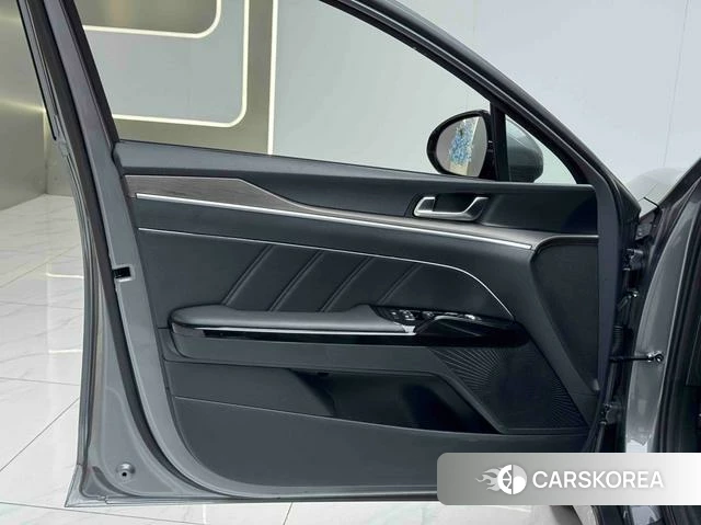 Kia K5 id 4273021 из Китая 9