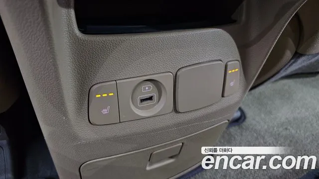 Kia The New Carnival id 2690689 из Кореи 9