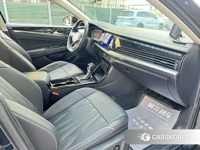 Volkswagen Passat id 4262118 из Китая 9