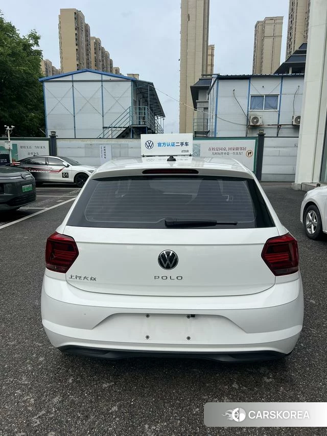 Volkswagen Polo id 4258505 из Китая 9