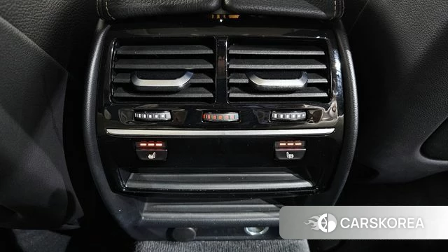 BMW 5 Series (G30) id 3845014 из Кореи 9