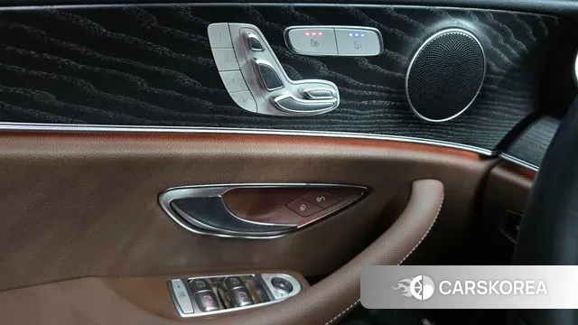 Mercedes-Benz E-Class W213 id 3492530 из Кореи 9