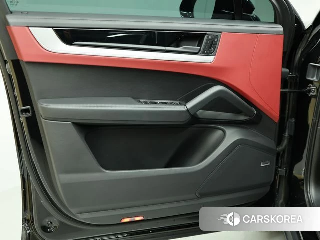 Porsche Cayenne (PO536) id 4308509 из Кореи 9