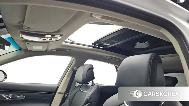 Genesis GV70 id 3675712 из Кореи 9