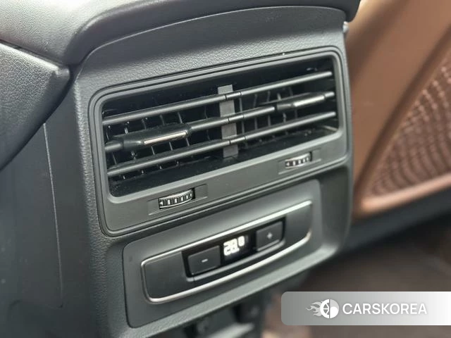 Audi Q7 id 4336279 из Китая 9