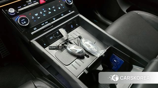 Hyundai Santa Fe (MX5) id 4280442 из Кореи 9