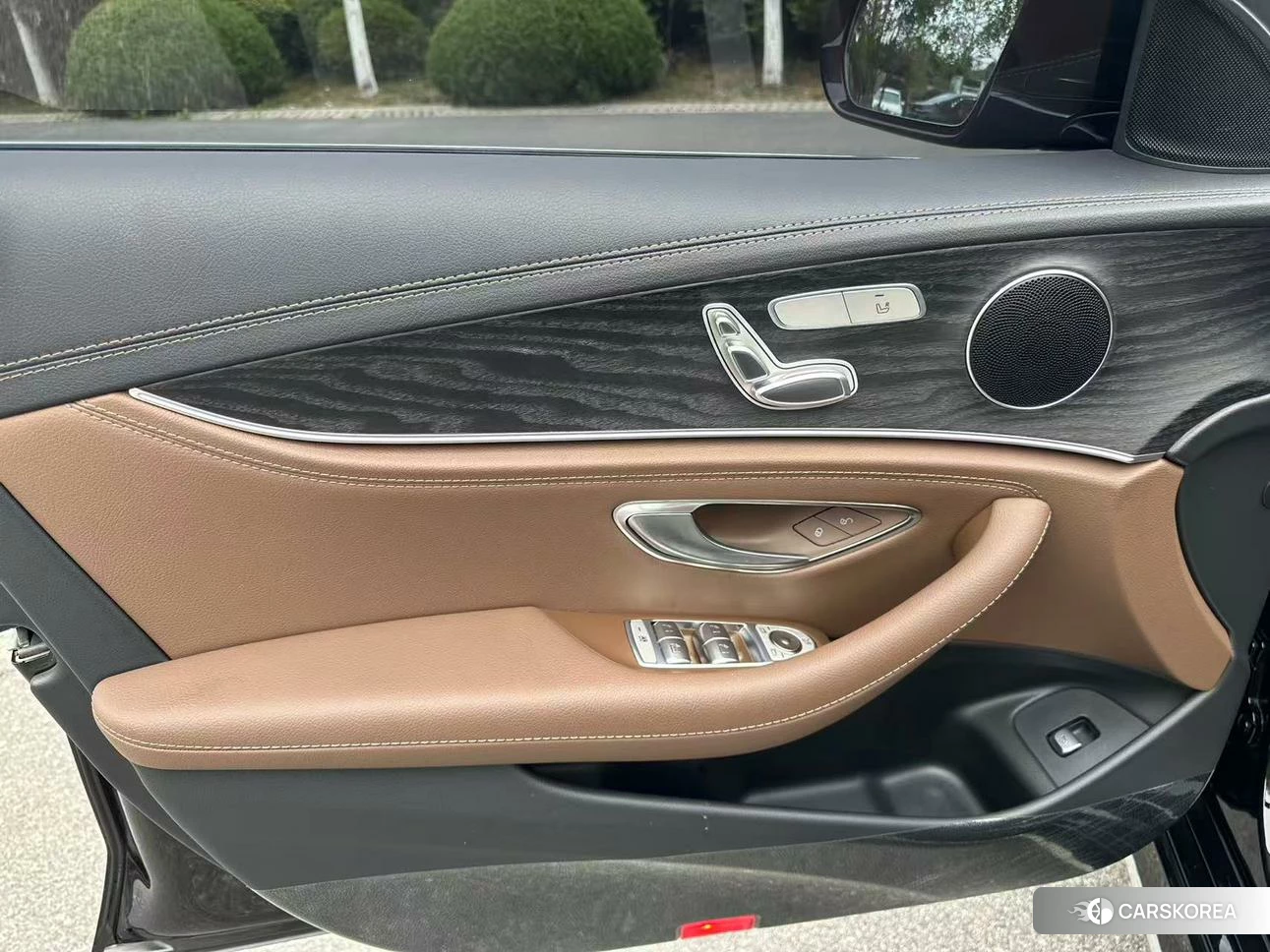 Mercedes-Benz E-class id 4492604 из Китая 9