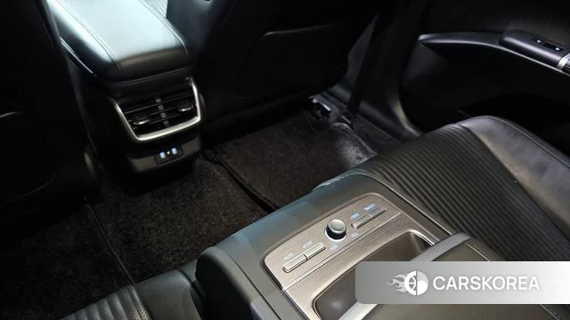 Hyundai Grandeur Hybrid (GN7) id 4506343 из Кореи 9