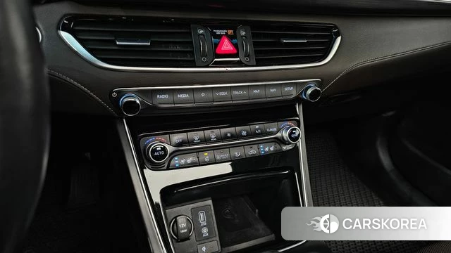 Hyundai Grandeur IG Hybrid id 4900882 из Кореи 9
