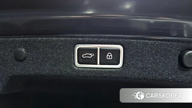 Hyundai Grandeur (GN7) id 3953052 из Кореи 9