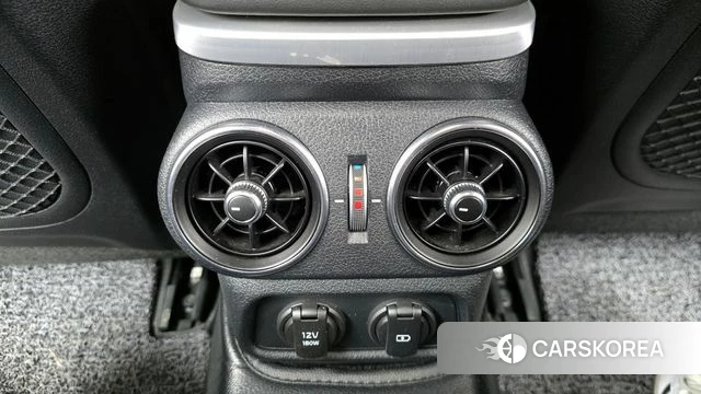 Kia Stinger id 3924700 из Кореи 9