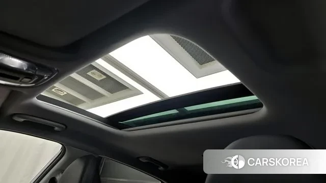 Hyundai Kona (SX2) id 3310835 из Кореи 9