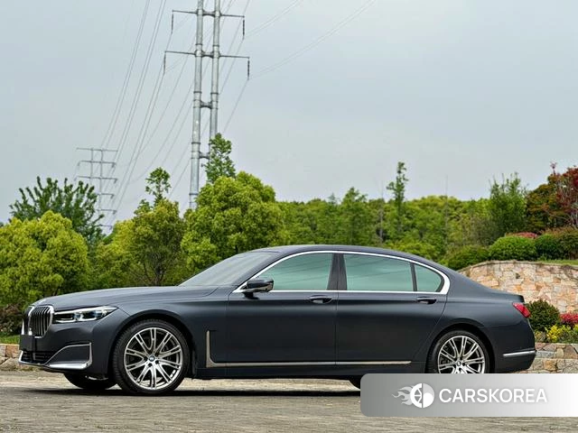 BMW 7 series id 4213699 из Китая 9