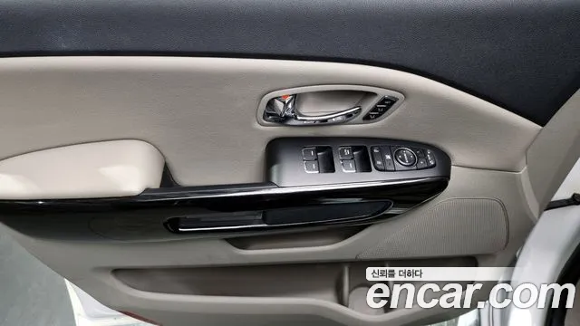 Kia The New Carnival id 2498272 из Кореи 9