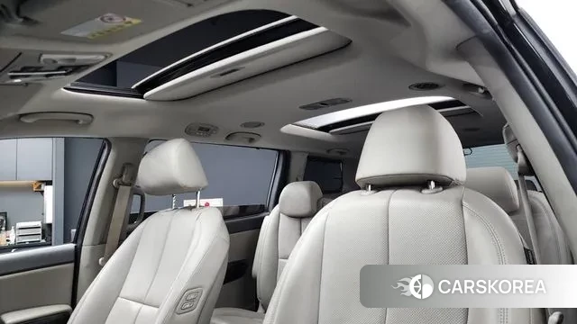 Kia All New Carnival id 3363140 из Кореи 9