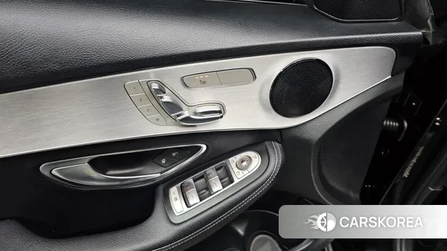 Mercedes-Benz C-Class W205 id 3718638 из Кореи 9