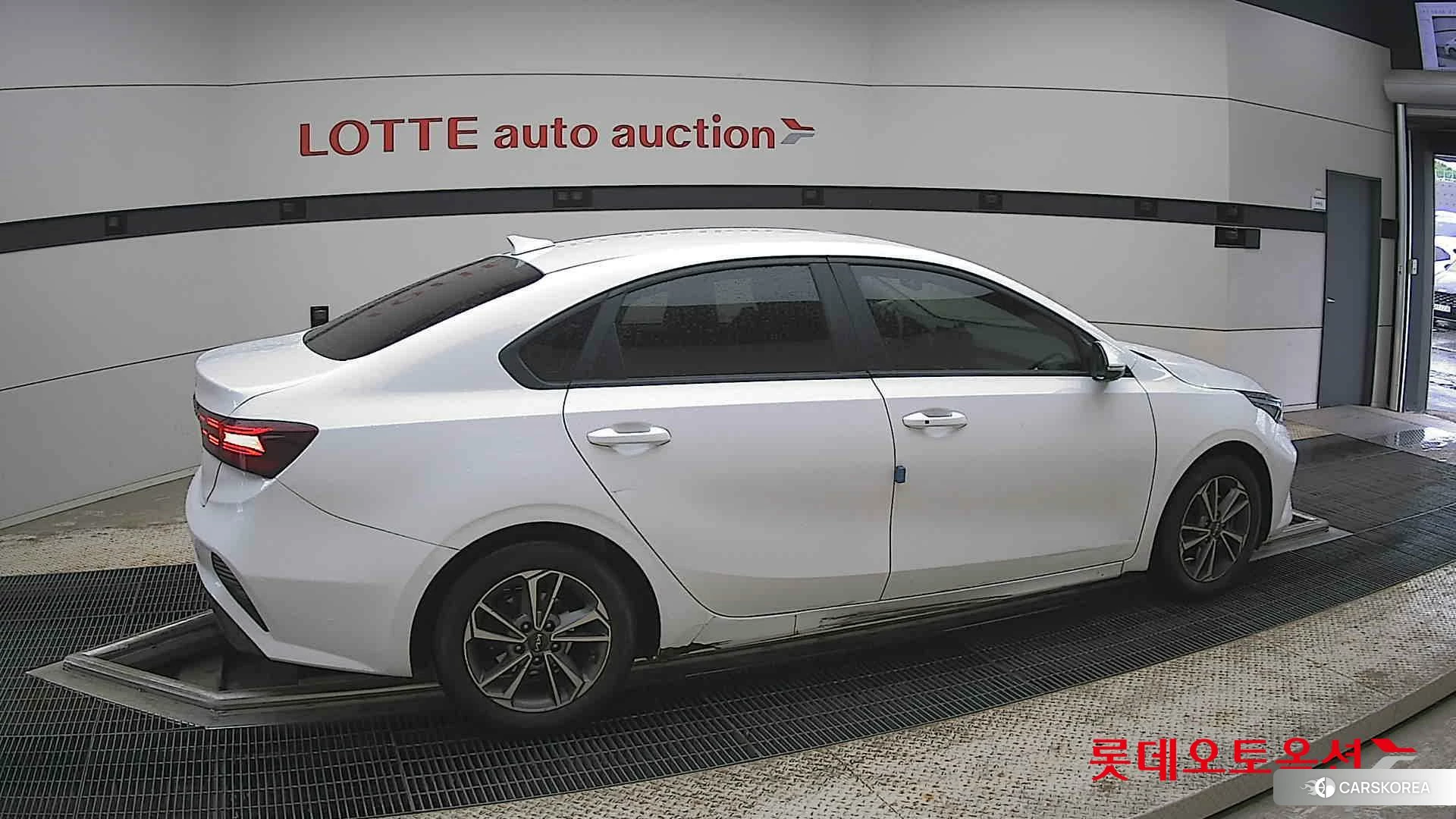 Kia K3 id 4352404 из Кореи 9