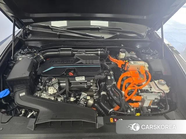 Hyundai Grandeur Hybrid (GN7) id 3041263 из Кореи 9