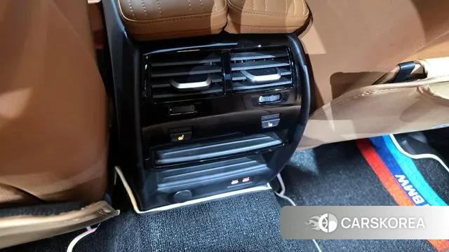 BMW 5 Series (G30) id 3360396 из Кореи 9