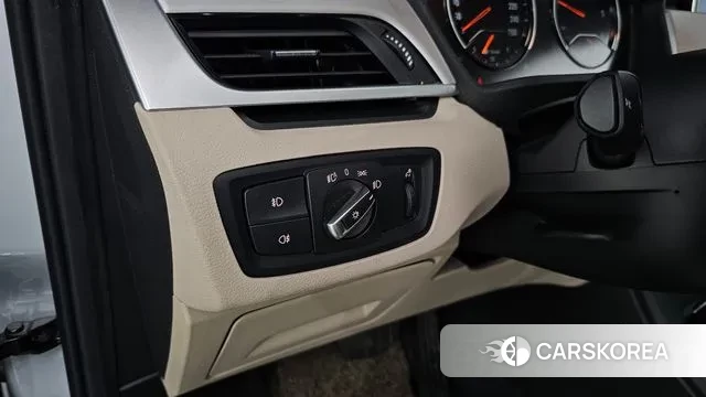 BMW X1 (F48) id 3546693 из Кореи 9