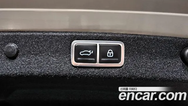 Hyundai Grandeur (GN7) id 2719351 из Кореи 9