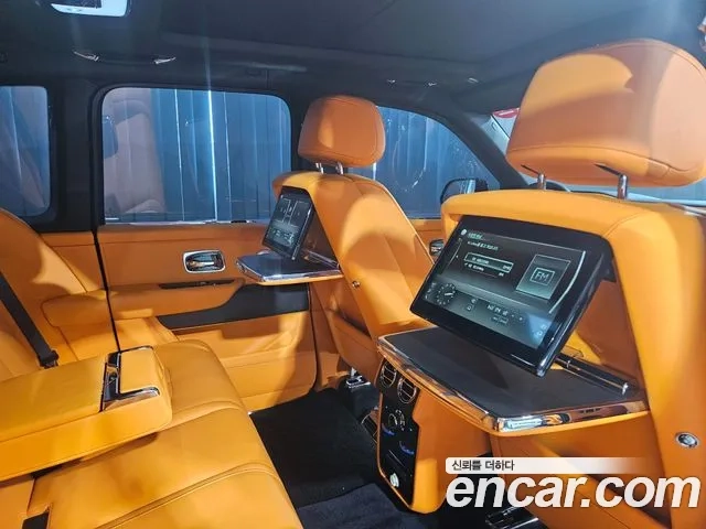 Rolls-Royce Cullinan id 2878867 из Кореи 9