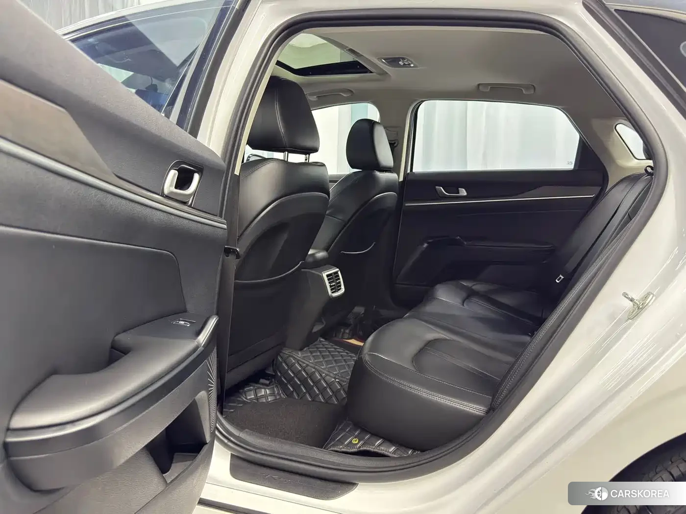 Kia K5 id 4578324 из Китая 9