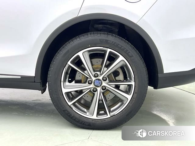 BYD Tang DM id 4254388 из Китая 9