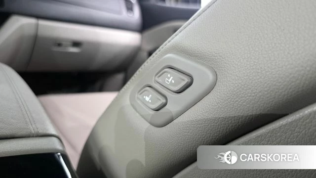 Kia The New Carnival id 4638052 из Кореи 9