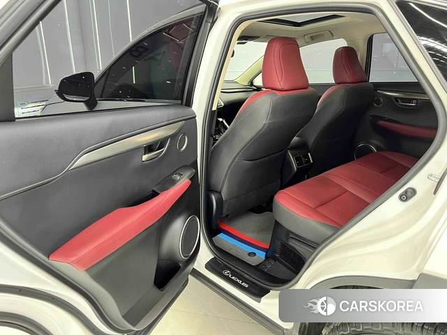 Lexus NX id 4274154 из Китая 9