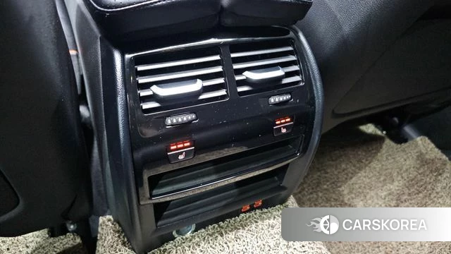 BMW 5 Series (G30) id 3916408 из Кореи 9