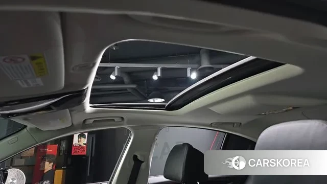 BMW 5 Series (G30) id 3335944 из Кореи 9