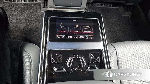 Audi A8 (D5) id 3448179 из Кореи 9