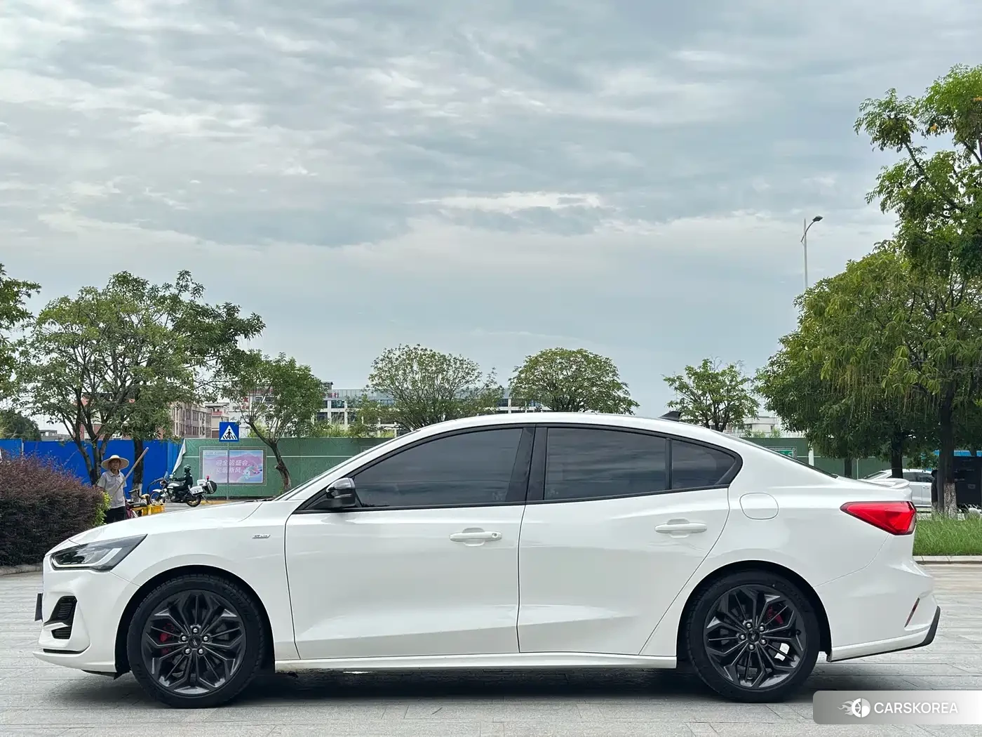Ford Fox id 4655258 из Китая 9