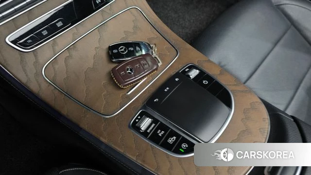 Mercedes-Benz E-Class W213 id 4769493 из Кореи 9
