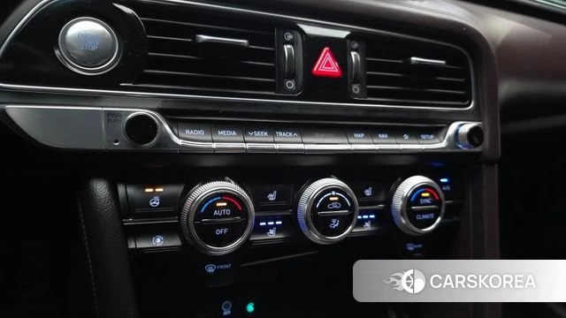 Genesis G70 id 4672504 из Кореи 9