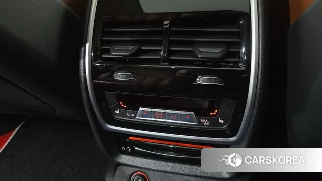 BMW X7 (G07) id 3598023 из Кореи 9