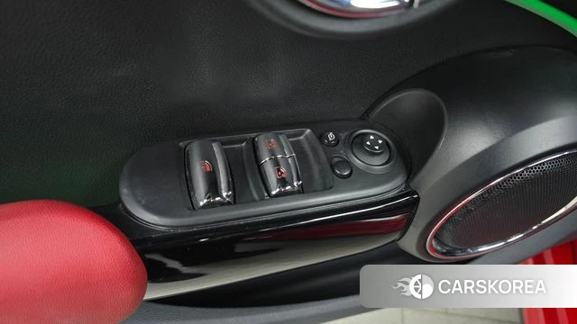 Mini Cooper S Convertible id 4465226 из Кореи 9