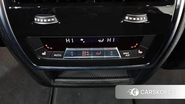 BMW X7 (G07) id 3757981 из Кореи 9