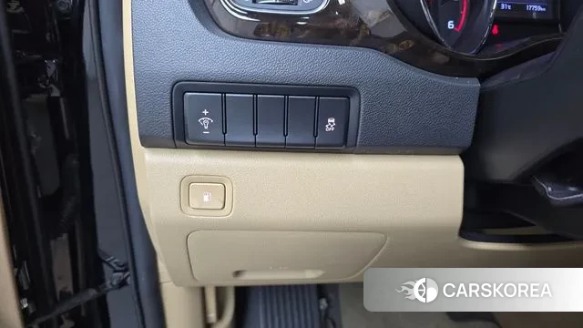 Kia The New Carnival id 3018623 из Кореи 9