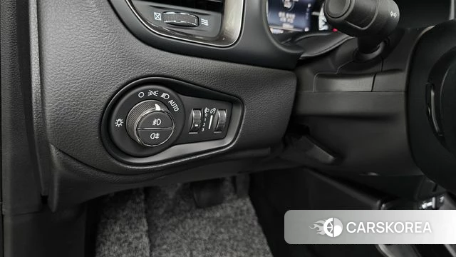Jeep Renegade id 4388259 из Кореи 9